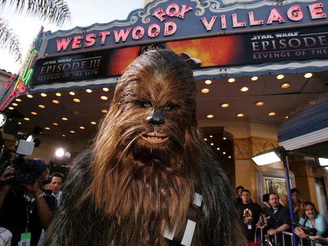 "Star Wars Episode III - Revenge Of The Sith" Los Angeles Premiere - Arrivals chewbacca star wars episode III glee