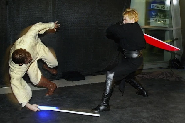 STAR WARS: EPISODE III REVENGE OF THE SITH lightsabers star wars fight