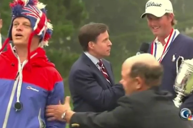 Man Interrupts Webb Simpson's Interview by Making Bird Calls Man Interrupts Webb Simpson's Interview by Making Bird Calls