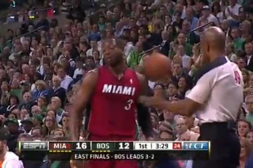 Wade hit in head Wade hit in head