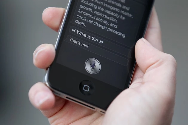 The Apple iPhone 4s Is Released Worldwide The Apple iPhone 4s Is Released Worldwide siri