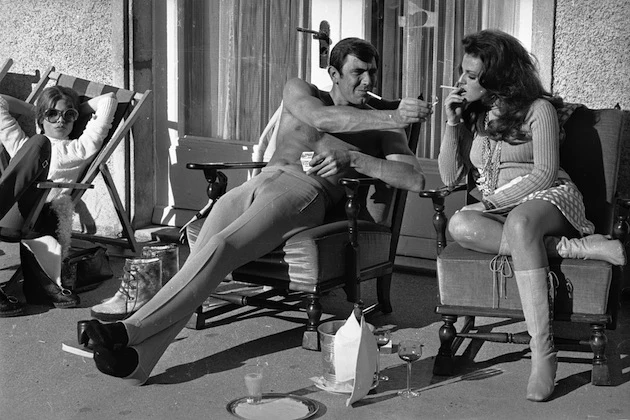 Bond Girl Bond Girl james bond george lazneby on her majesty's secret service