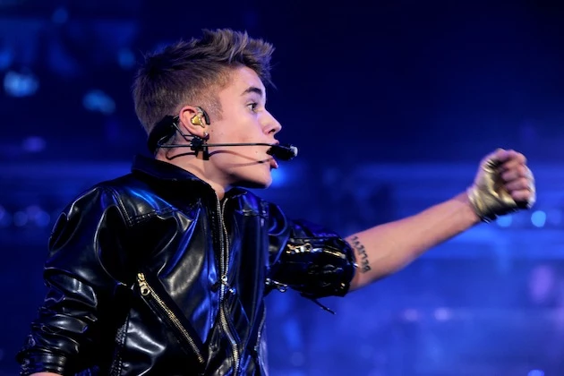 Justin Bieber, Carly Rae Jepsen and Cody Simpson Perform At The Staples Center