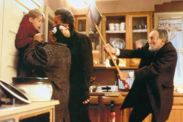 Home alone caught Home alone caught